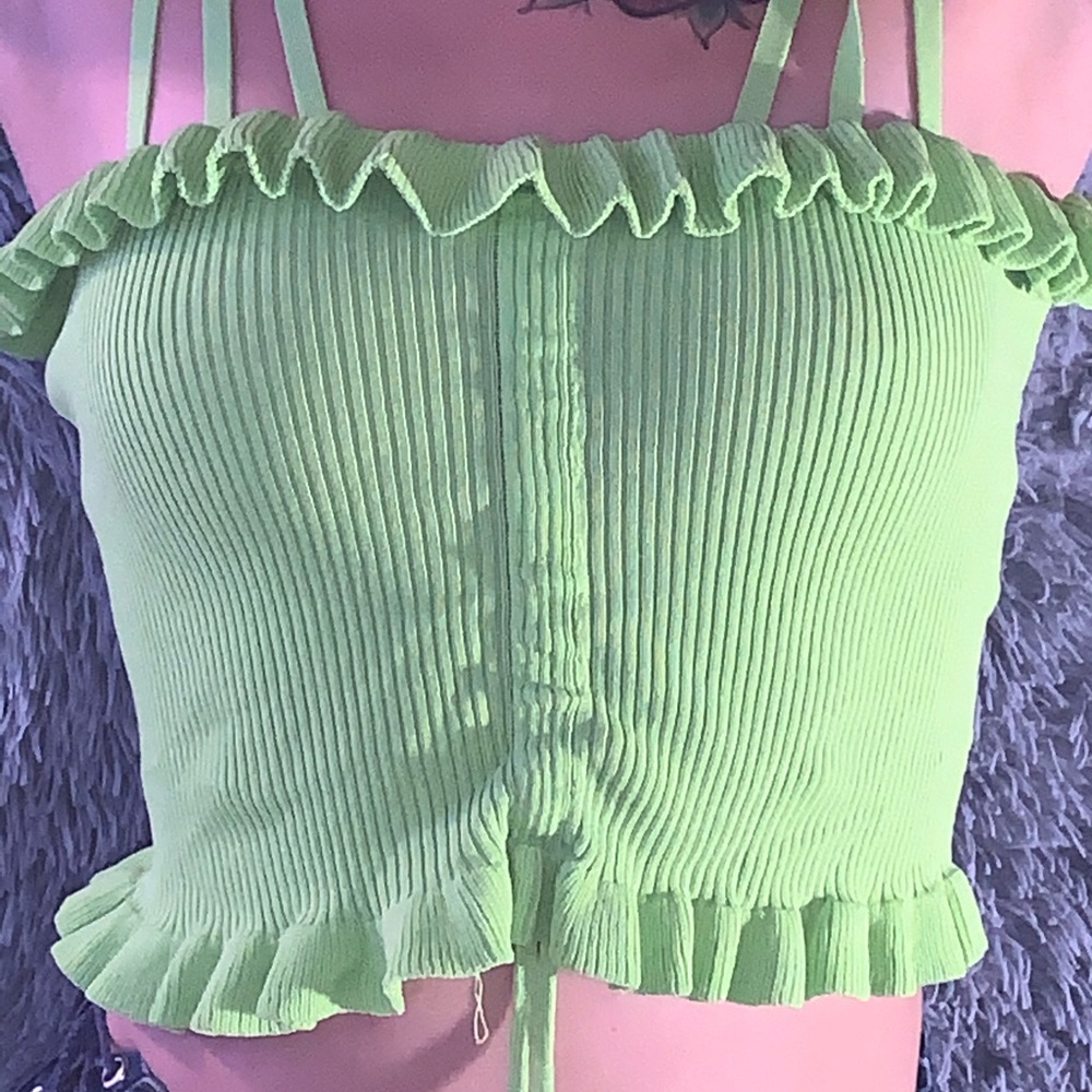Green crop top